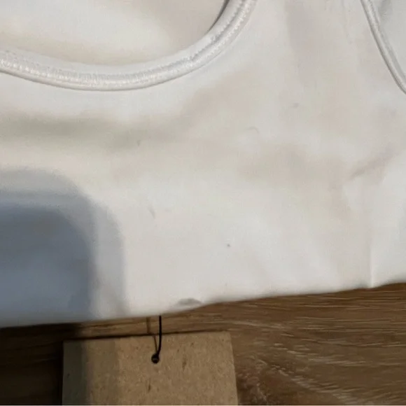 Nike Swoosh Bra. White Size XSmall. New with Tags. - Picture 11 of 14